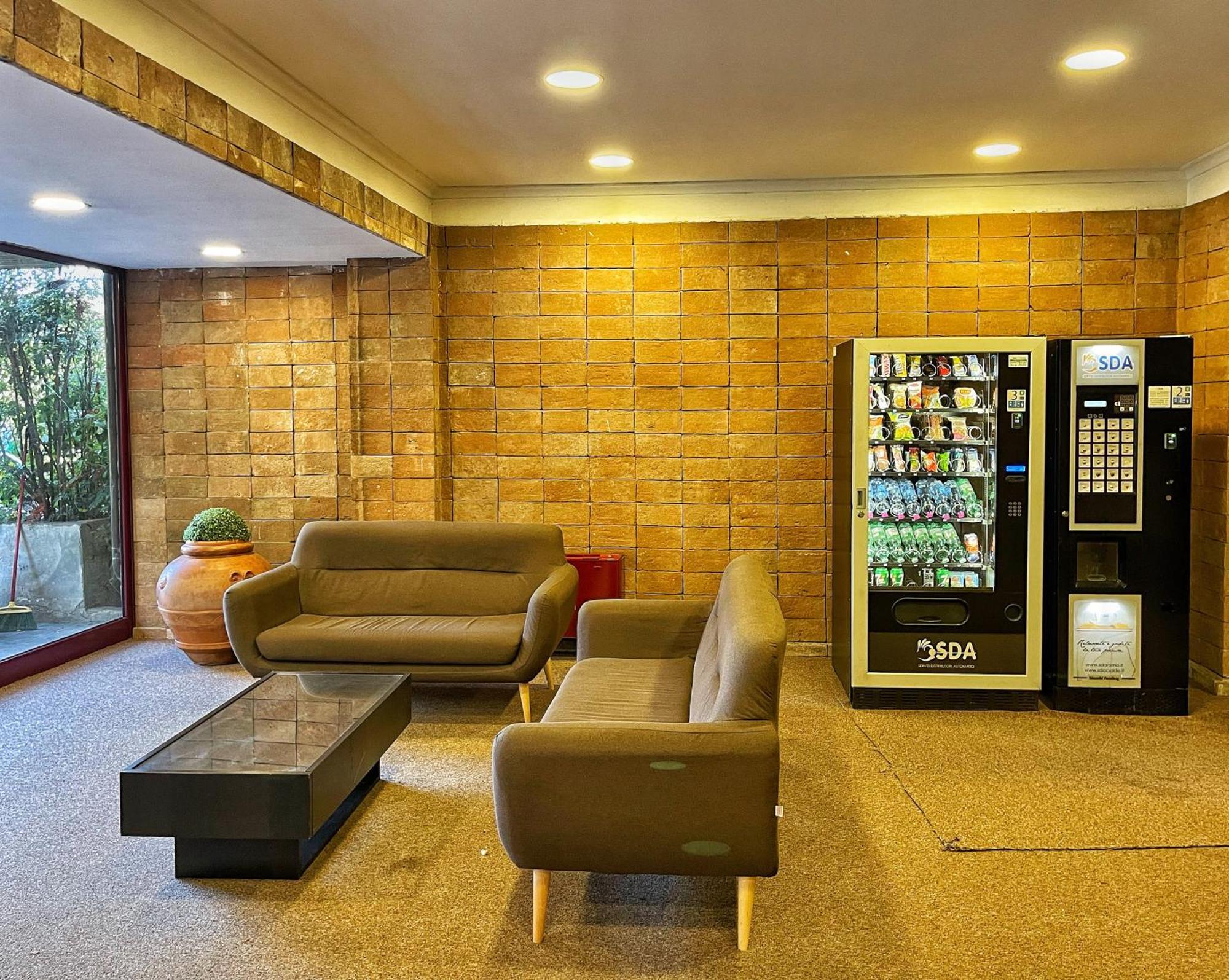 Modern Apartment 10 Min Vatican Parking&Pool Roma Ngoại thất bức ảnh
